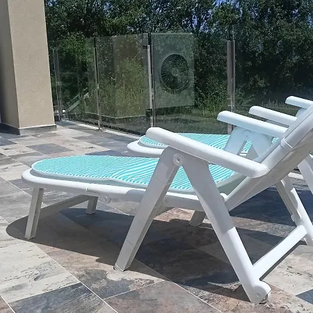 Pes Na Area 22 דירה