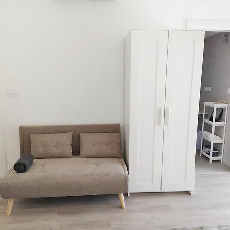 Apartment Pes Na Area 22